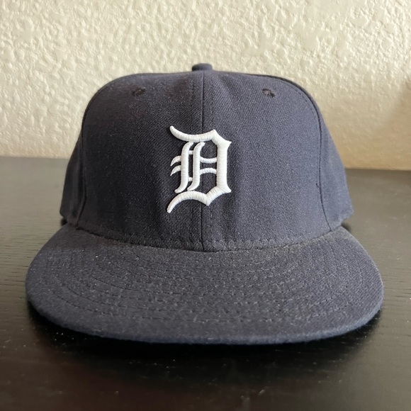 Detroit Tigers New Era cap - 7 1/4" - Picture 1 of 4